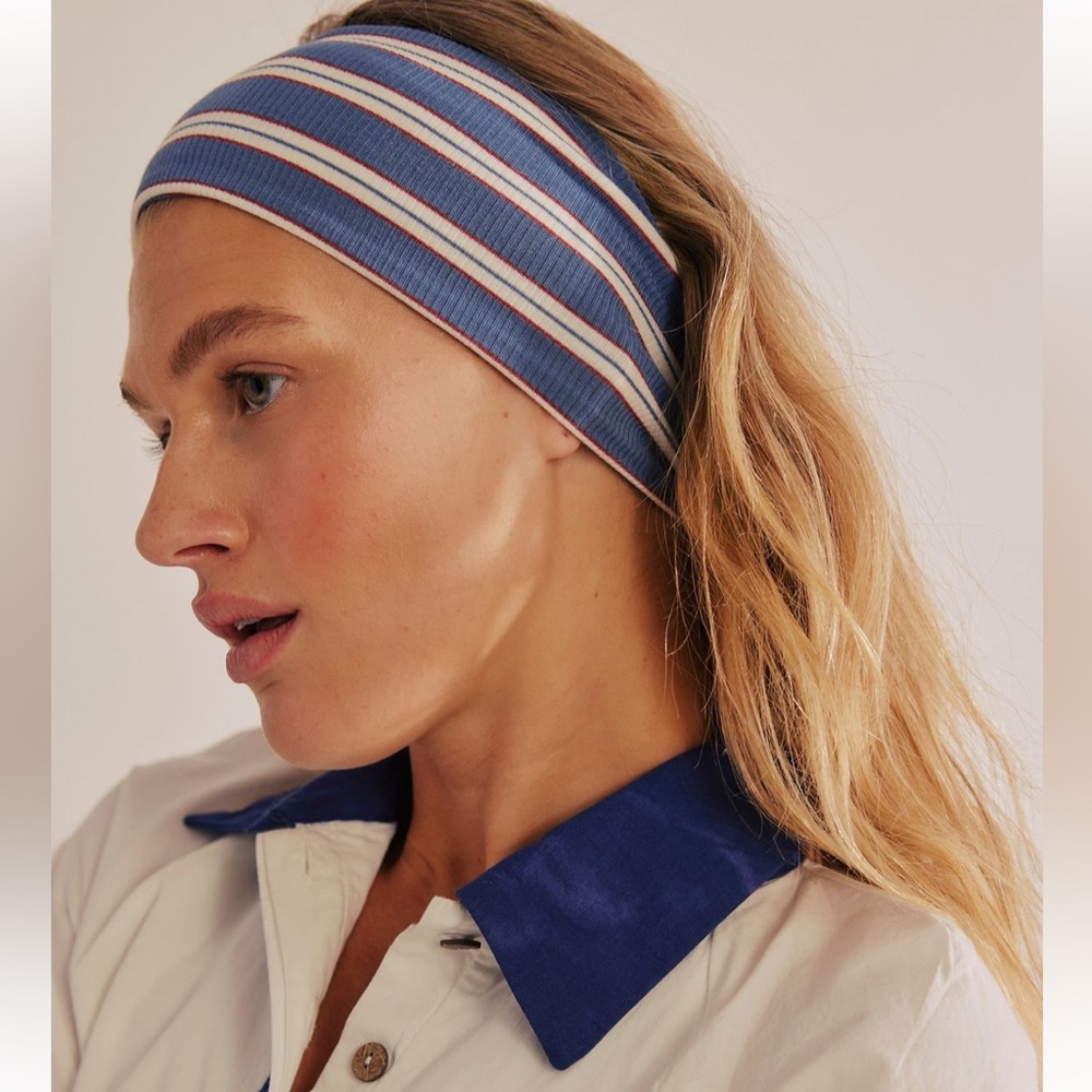 NWT set of 2 Free People Striped Headbands in Yellow and Blue
